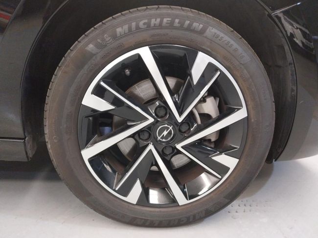 Opel Corsa 1.2T XHLHybrid 81kW GS eDCT   - Foto 11