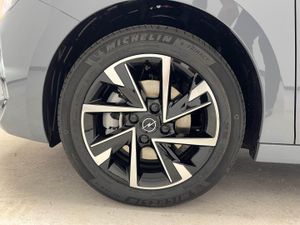Opel Corsa 1.2T XHLHybrid 81kW GS eDCT   - Foto 11