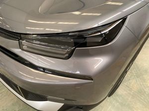 Citroën C4 Hybrid 145 ë-DCS6 Max   - Foto 18