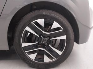 Peugeot 208 Allure Gasolina 100 S&S 6 Vel. MAN   - Foto 14
