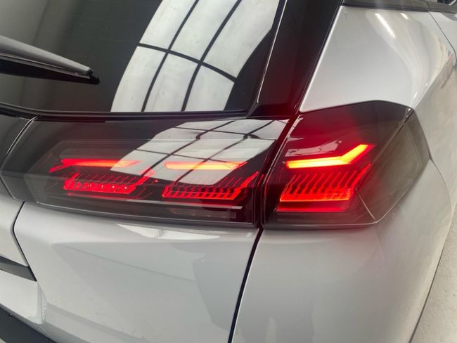 Peugeot 2008 Eléctrico Allure 156 (115kW)   - Foto 17