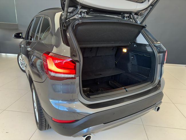 BMW X1 SDRIVE 18D 150 CV   - Foto 9