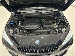 BMW Serie 1 M 118d 5p 150 CV   - Foto 11