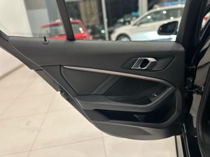 BMW Serie 1 M 118d 5p 150 CV   - Foto 36