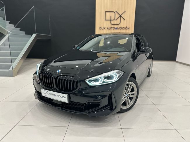 BMW Serie 1 M 118d 5p 150 CV   - Foto 1
