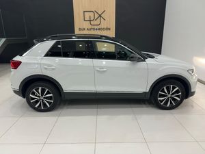 Volkswagen T-Roc 1.0 ADVANCE STYLE 115 CV   - Foto 8