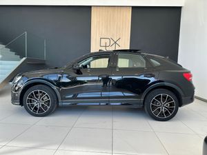 Audi Q3 SPORTBACK 45 TFSI BLACK LINE 245 CV   - Foto 4