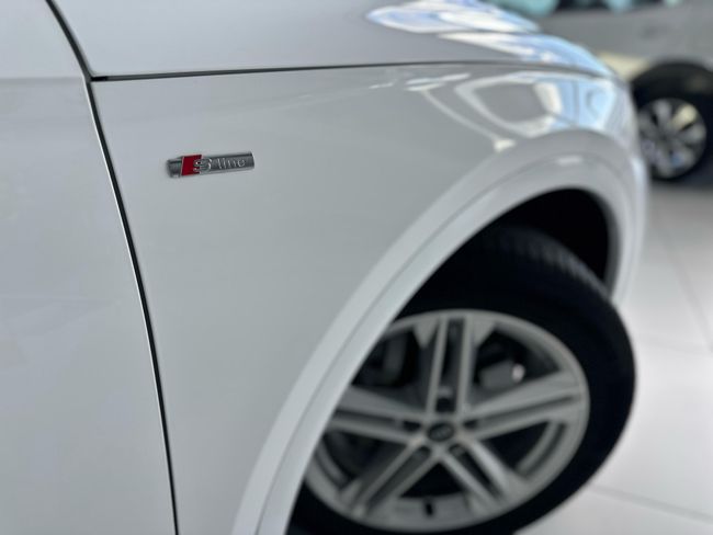 Audi Q5 35 TDI HYBRID SLINE 163 CV   - Foto 7
