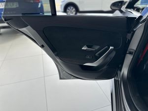 Mercedes Clase CLA AMG 35 MHEV 4MATIC 306 CV   - Foto 43