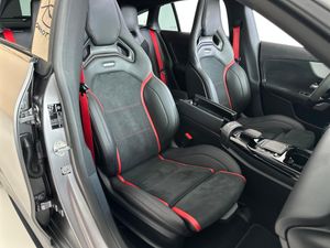 Mercedes Clase CLA AMG 35 MHEV 4MATIC 306 CV   - Foto 40