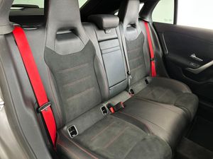 Mercedes Clase CLA AMG 35 MHEV 4MATIC 306 CV   - Foto 42