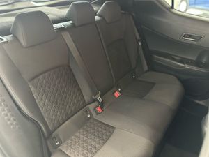Toyota C-HR 2.0 BUSINESS PLUS 184 CV   - Foto 24