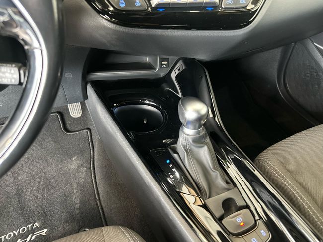 Toyota C-HR 2.0 BUSINESS PLUS 184 CV   - Foto 18