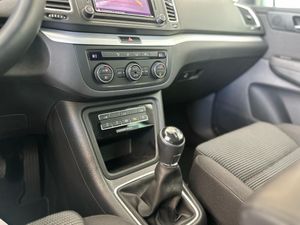 Volkswagen Sharan 2.0 TDI ADVANCE 150 CV   - Foto 24