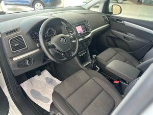 Volkswagen Sharan 2.0 TDI ADVANCE 150 CV   - Foto 14