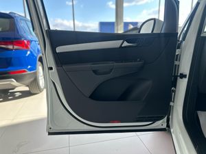 Volkswagen Sharan 2.0 TDI ADVANCE 150 CV   - Foto 29