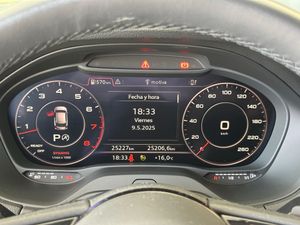Audi Q2 35 TFSI BLACKLINE STRONIC 150 CV   - Foto 17