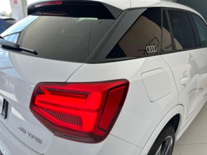 Audi Q2 35 TFSI BLACKLINE STRONIC 150 CV   - Foto 10