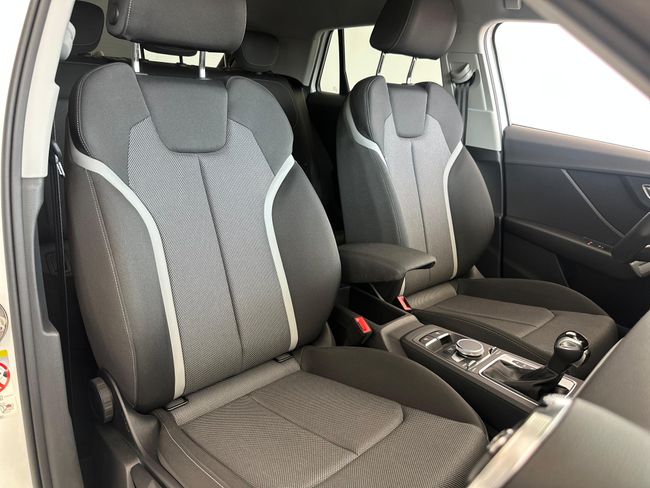 Audi Q2 35 TFSI BLACKLINE STRONIC 150 CV   - Foto 29