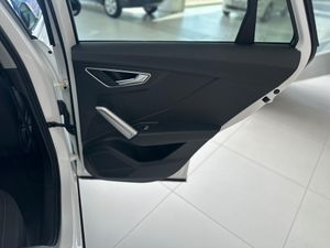 Audi Q2 35 TFSI BLACKLINE STRONIC 150 CV   - Foto 35
