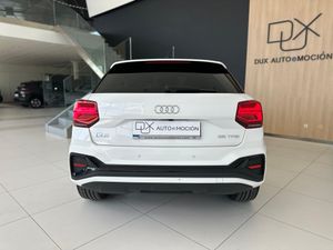 Audi Q2 35 TFSI BLACKLINE STRONIC 150 CV   - Foto 9