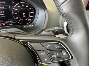 Audi Q2 35 TFSI BLACKLINE STRONIC 150 CV   - Foto 23
