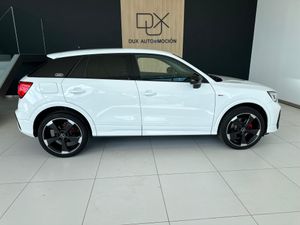 Audi Q2 35 TFSI BLACKLINE STRONIC 150 CV   - Foto 6