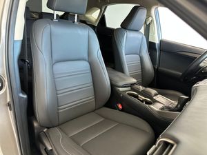 Lexus NX 300 2.5 F PREMIUM 4x2 197 CV   - Foto 29