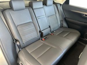 Lexus NX 300 2.5 F PREMIUM 4x2 197 CV   - Foto 30