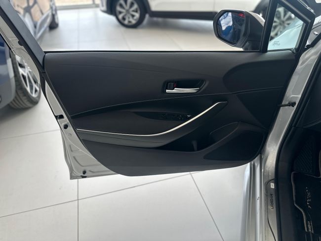 Toyota Corolla 2.0 TOURING SPORT 180 CV   - Foto 27