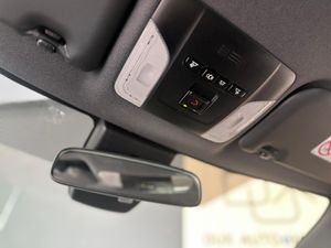 Toyota Corolla 2.0 TOURING SPORT 180 CV   - Foto 18
