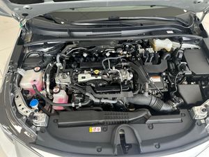 Toyota Corolla 2.0 TOURING SPORT 180 CV   - Foto 9