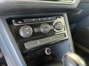 Volkswagen Touran 1.6 TDI Advance  DSG 115 Cv   - Foto 16