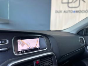 Volvo V40 VOLVO V40 2.0 D2 BLACK LINE   - Foto 17