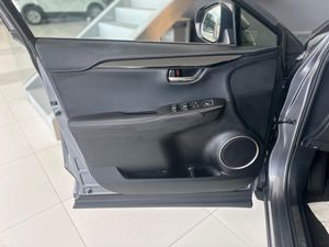 Lexus NX LEXUS NX HYBRID BUSINESS navigation   - Foto 31