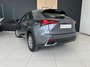 Lexus NX LEXUS NX HYBRID BUSINESS navigation   - Foto 3