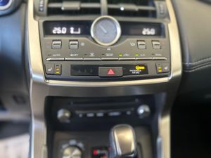 Lexus NX LEXUS NX 2.5 300h Executive Navigation 4WD   - Foto 23