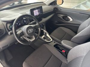 Toyota Yaris 1.5 120H Style   - Foto 16