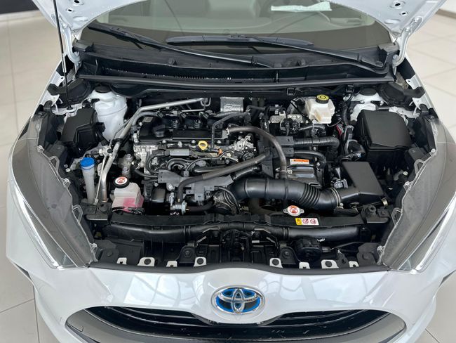 Toyota Yaris 1.5 120H Style   - Foto 8