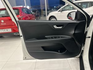 Kia Stonic KIA Stonic 1.0 TGDi MHEV iMT Drive   - Foto 30