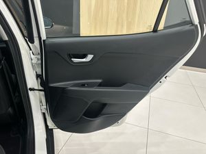 Kia Stonic KIA Stonic 1.0 TGDi MHEV iMT Drive   - Foto 32