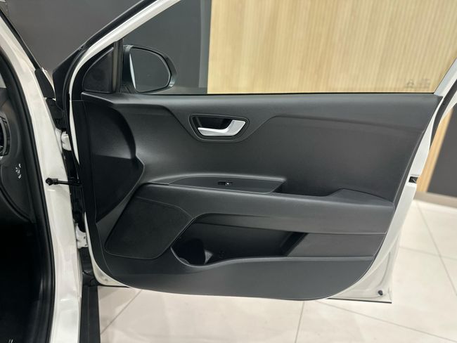 Kia Stonic KIA Stonic 1.0 TGDi MHEV iMT Drive   - Foto 31