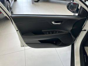 Kia Stonic KIA Stonic 1.0 TGDi MHEV Drive DCT   - Foto 30