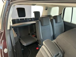 Volkswagen Touran VOLKSWAGEN Touran Business Navi 1.6 TDI   - Foto 20