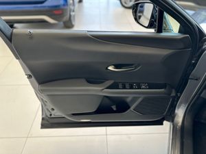 Lexus UX LEXUS UX 2.0 250h Premium 4WD   - Foto 32