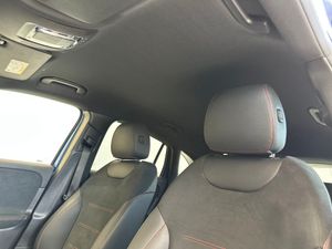 Mercedes GLA MERCEDES-BENZ GLA GLA 200 D   - Foto 32