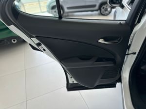 Lexus UX LEXUS UX 2.0 250h F Sport 4WD   - Foto 27