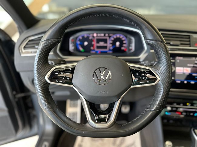 Volkswagen Tiguan VOLKSWAGEN Tiguan RLine 2.0 TDI DSG   - Foto 17