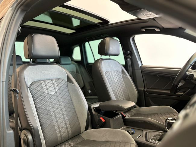 Volkswagen Tiguan VOLKSWAGEN Tiguan RLine 2.0 TDI DSG   - Foto 33