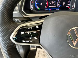 Volkswagen Tiguan VOLKSWAGEN Tiguan RLine 2.0 TDI DSG   - Foto 26